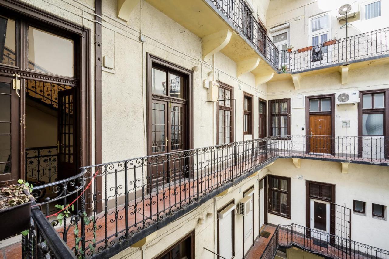 Bpr Vinyl Style Studio Home With A/C Budapest Exterior photo